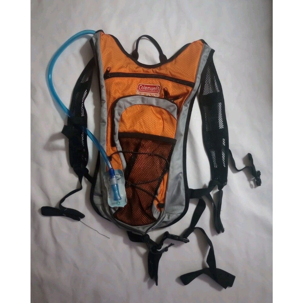 NWOT Coleman MAX 2L Water Bag Bladder Hydration Backpack Trail Hiking Camping